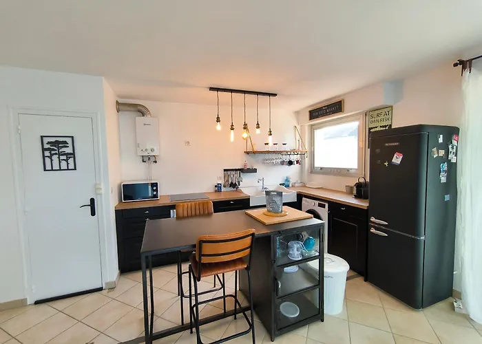 Ideal En Amoureux, Vue Mer Et Jardin ! Appartement Lumineux A Tharon-Plage